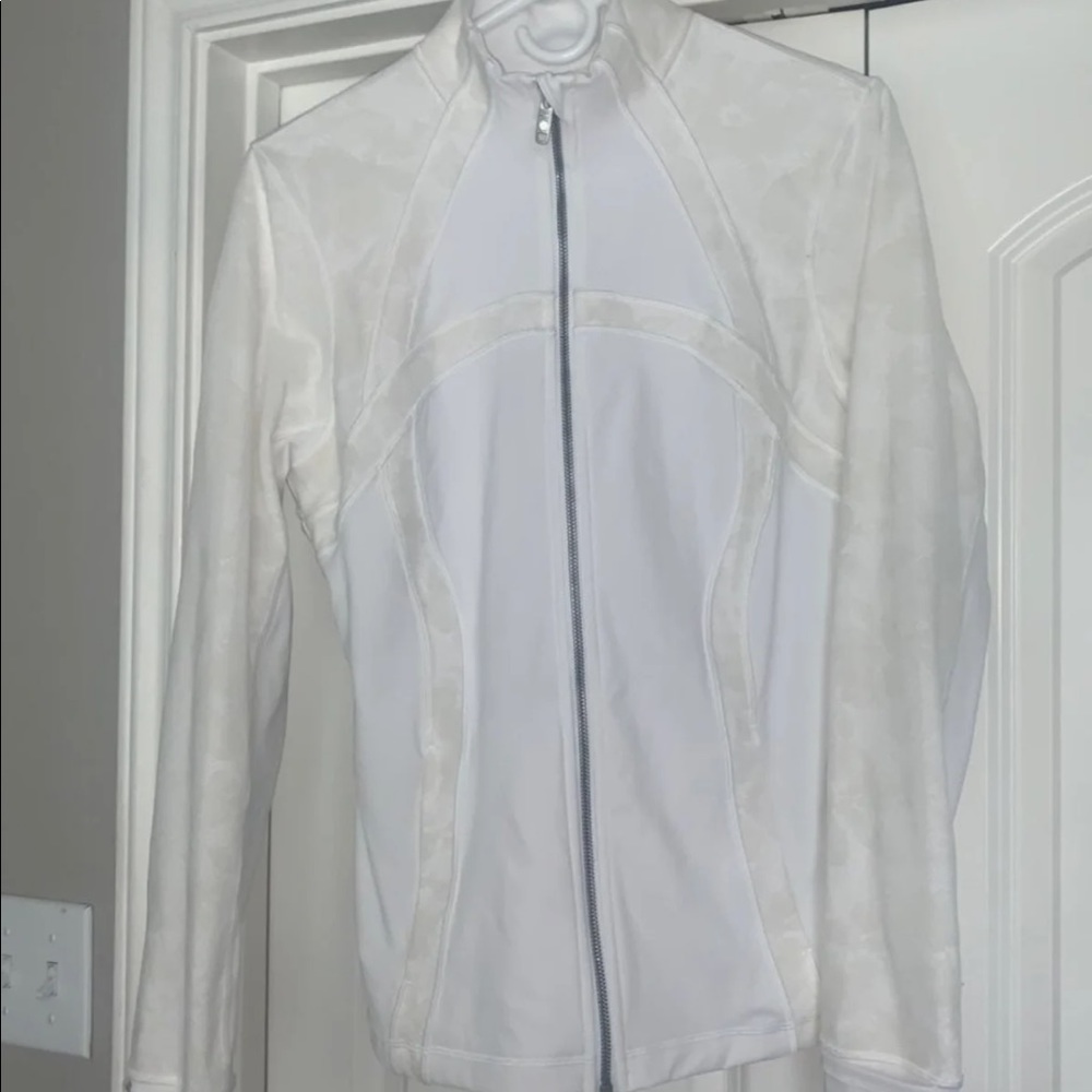 Lululemon define jacket - Picture 4 of 6